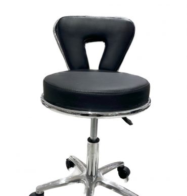 SILLA DE COLOR NEGRO